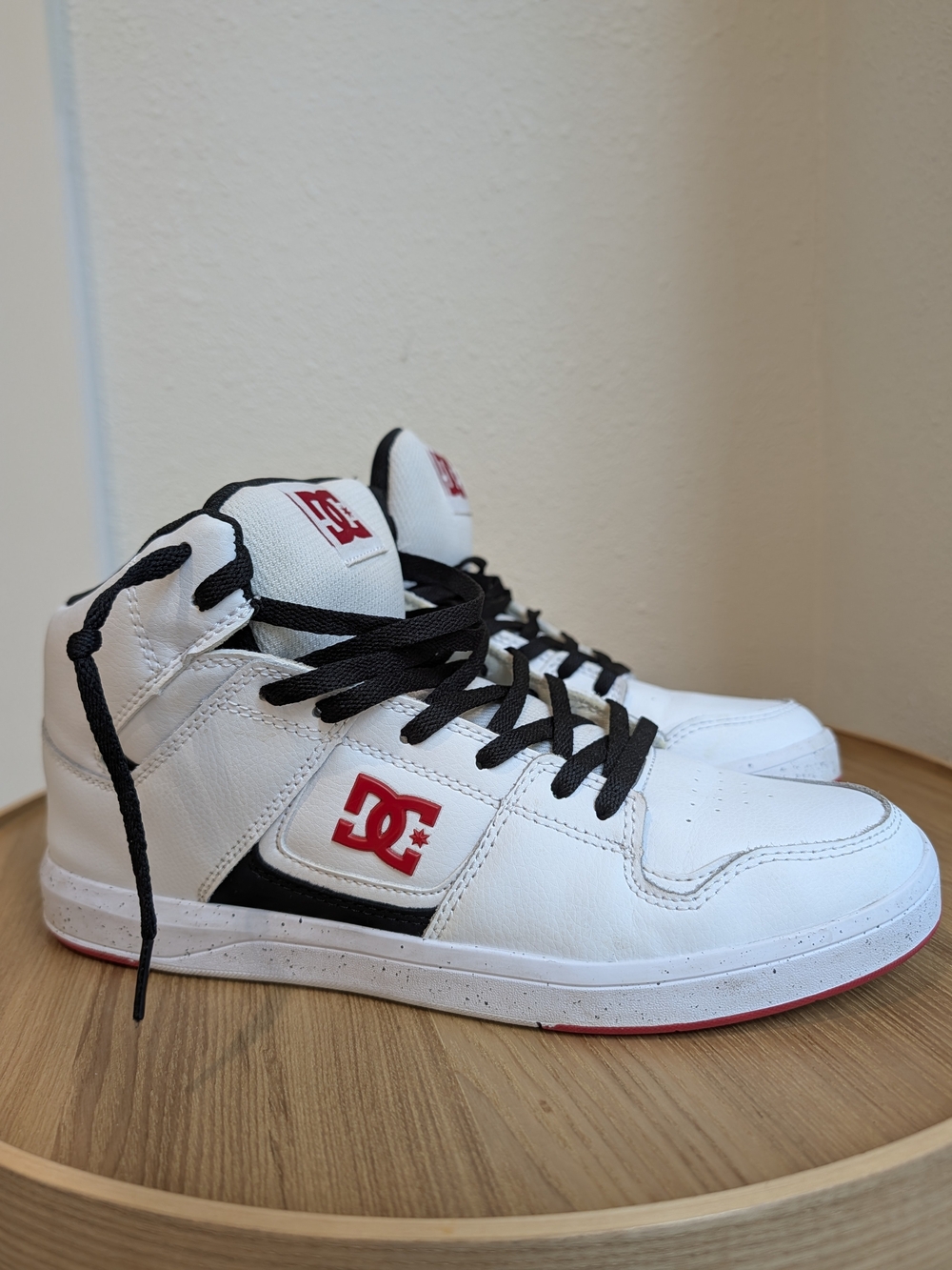 DC Men's High-Top Skateboard Sneakers White & Black US 9